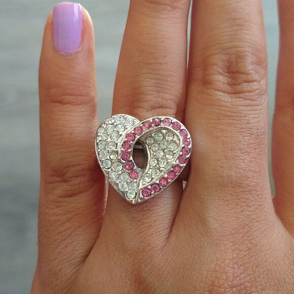 Crystal Pave Heart Ring size 8 - Picture 1 of 5